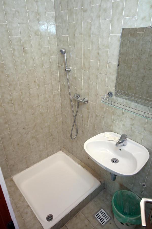 Apartments By The Sea Suha Punta, Rab - 5050 Kampor Exterior photo