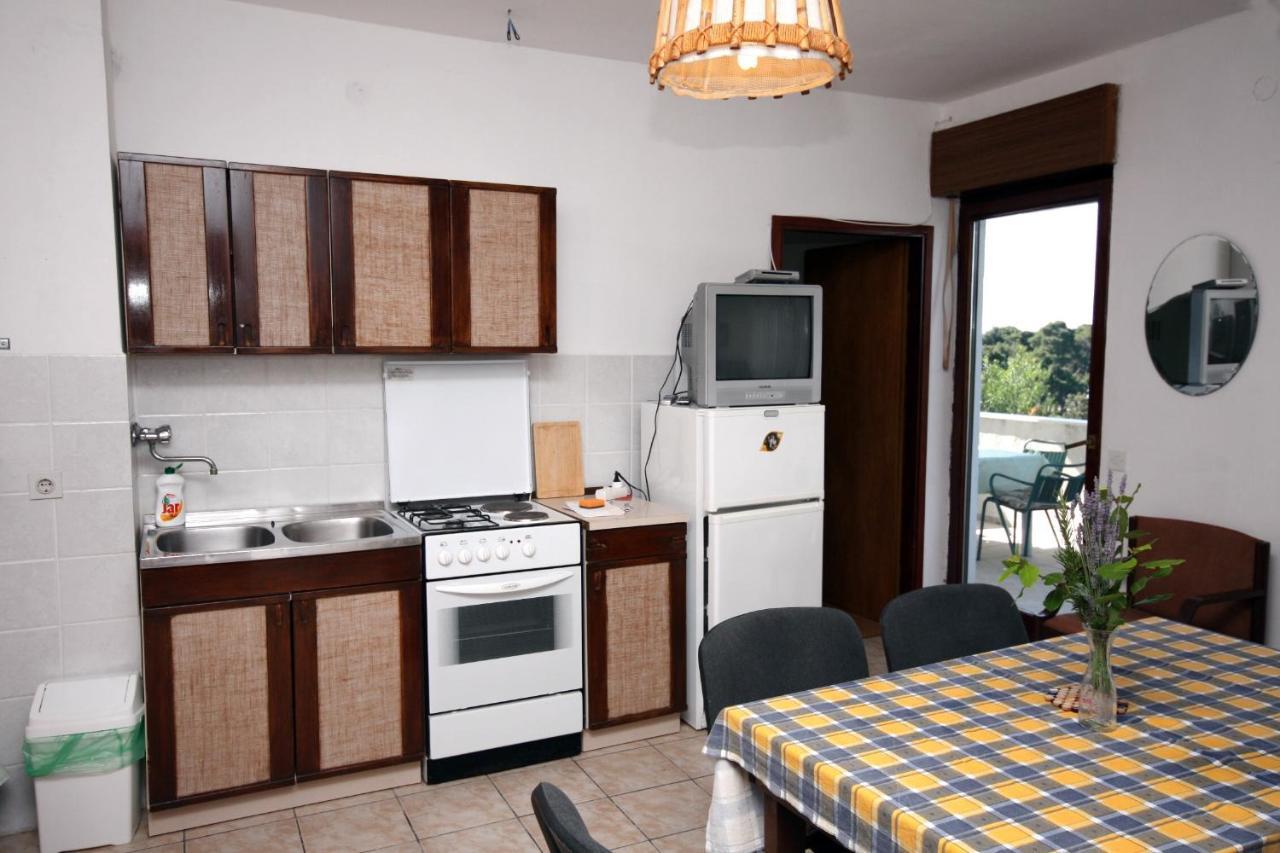 Apartments By The Sea Suha Punta, Rab - 5050 Kampor Exterior photo