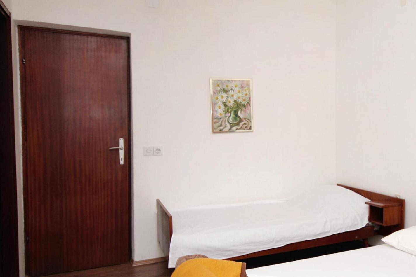 Apartments By The Sea Suha Punta, Rab - 5050 Kampor Room photo